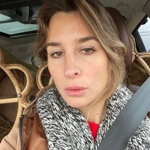 Meet your Posher, Whitney